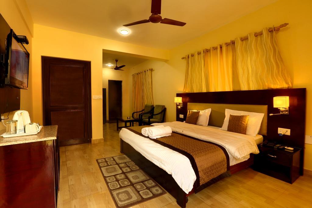 Hotel Kunwar Residencia Rishīkesh Exterior foto